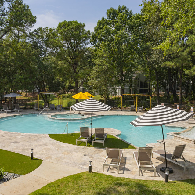 The View at Shelby Farms - Community Swimming Pool