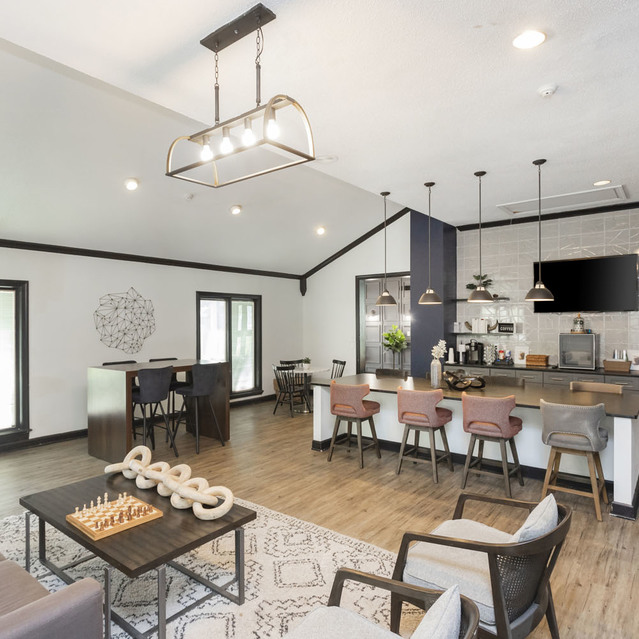 The View at Shelby Farms - Clubhouse Interior Indoor Activity Area